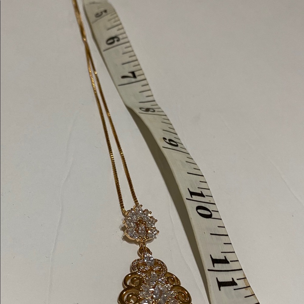 New necklace - Picture 3 of 5